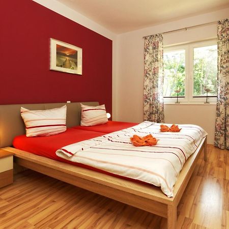 Ferienwohnung Seestrasse Zempin Esterno foto